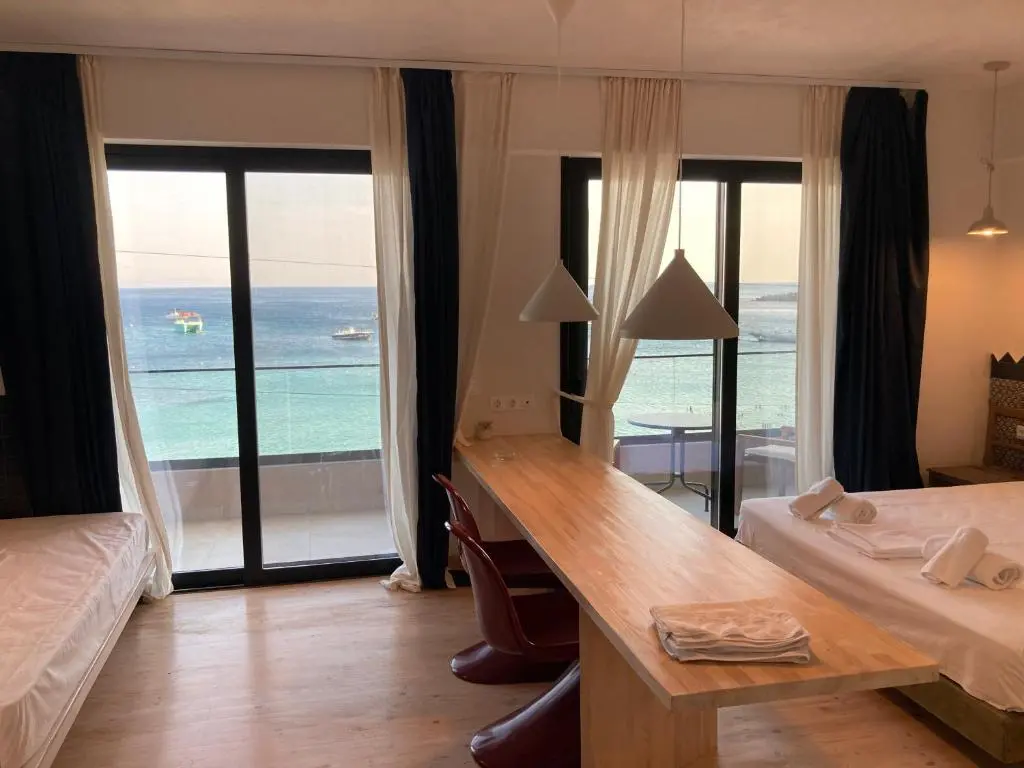 img_id_1708130.webp