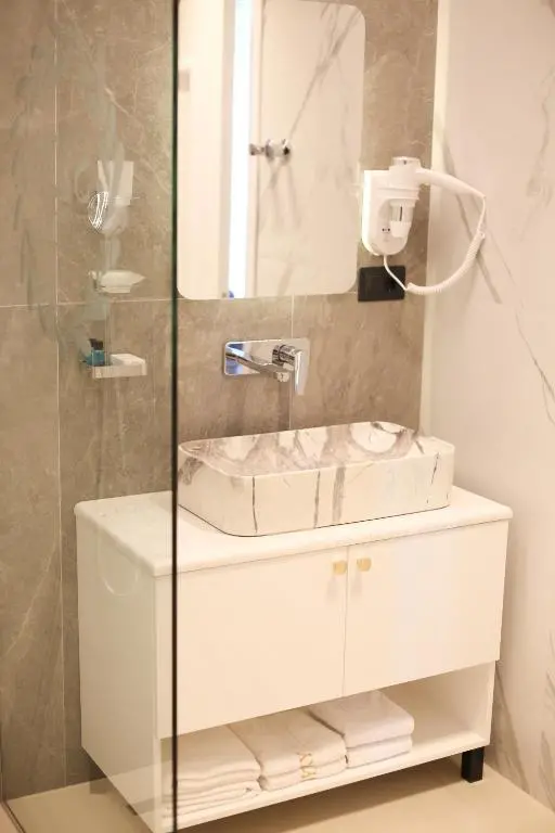 img_id_885438.webp