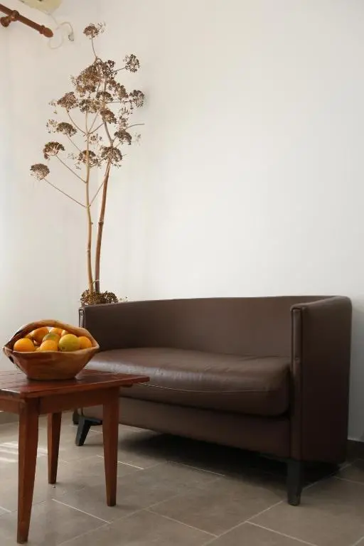 img_id_898597.webp