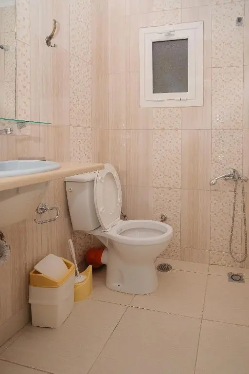 img_id_898417.webp
