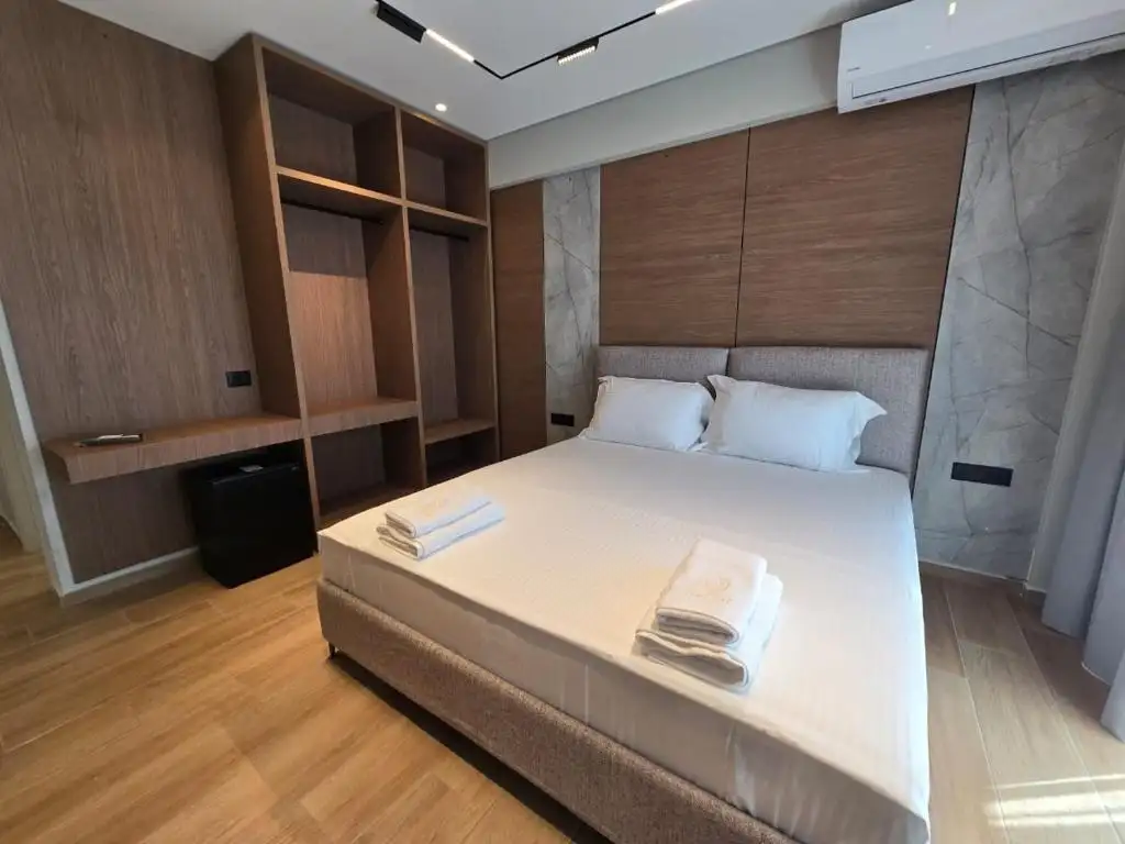 Double Room with Sea View image 10