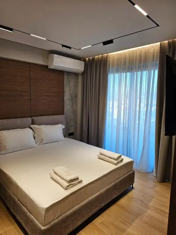 Double Room with Sea View image 15