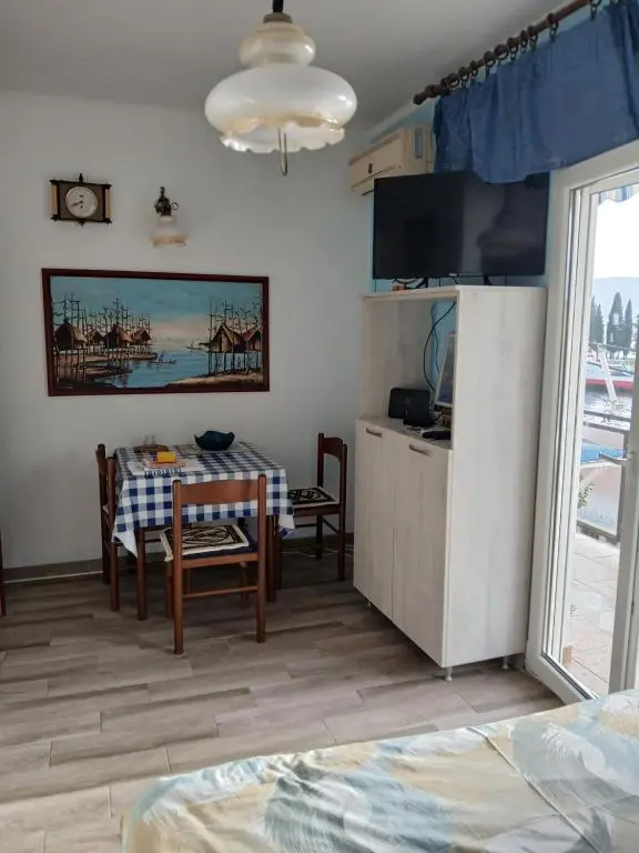 img_id_1635753.webp