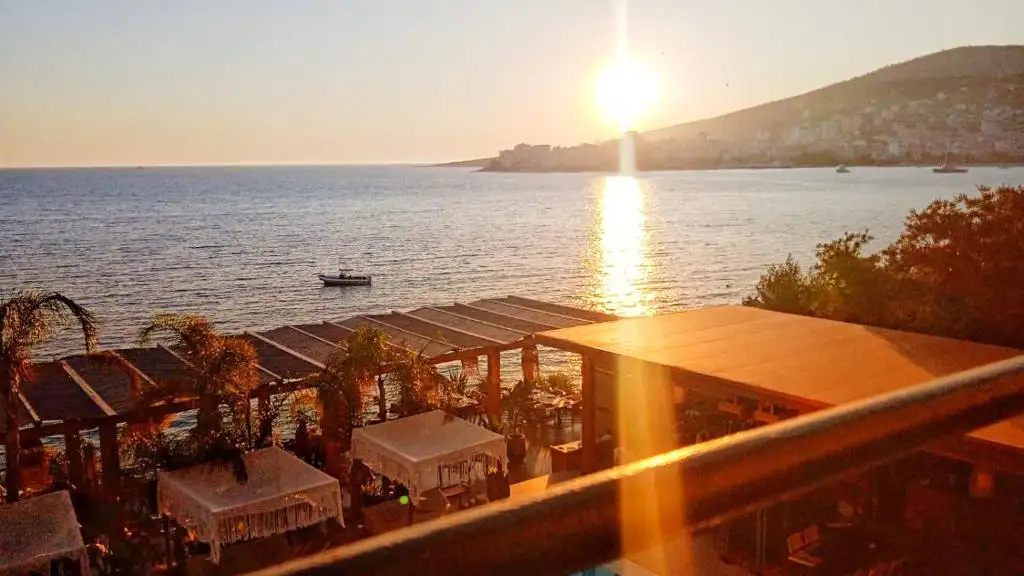 img_id_520971.webp