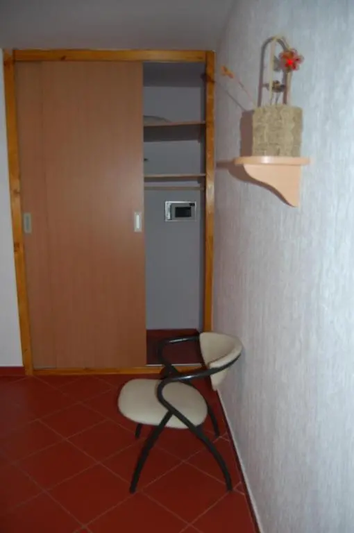 img_id_2203133.webp