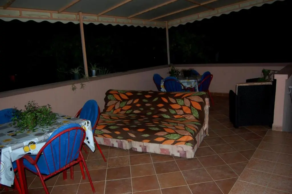 img_id_2203134.webp