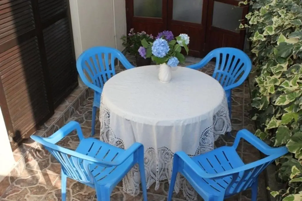 img_id_2202258.webp