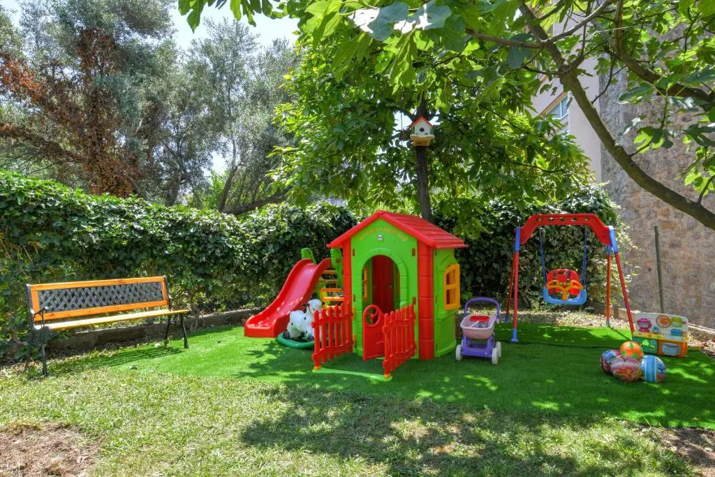 img_id_2201642.webp