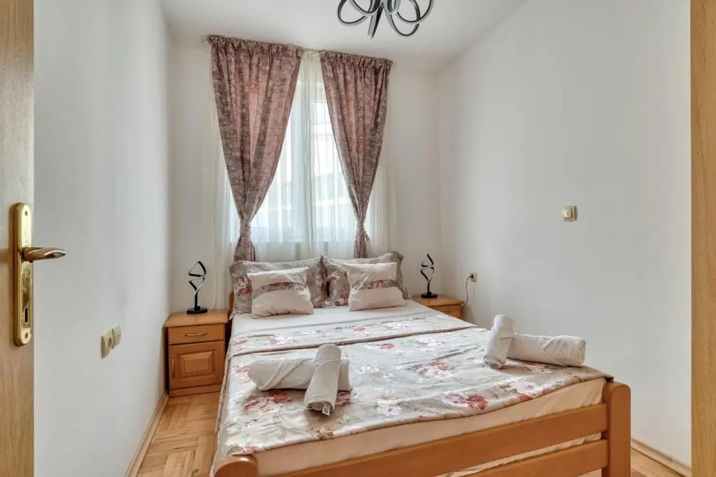 img_id_2201683.webp