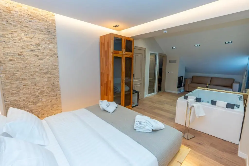 img_id_972128.webp