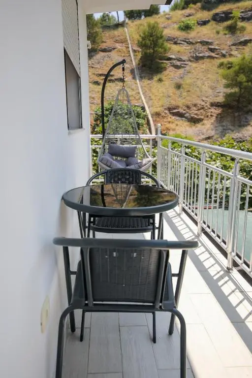 img_id_874997.webp