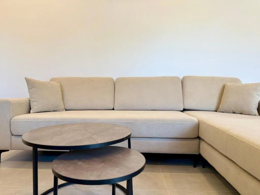 img_id_909339.webp