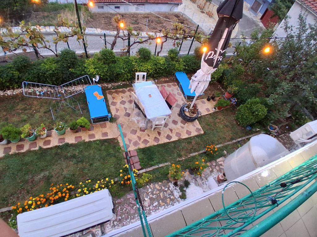 img_id_991434.jpg