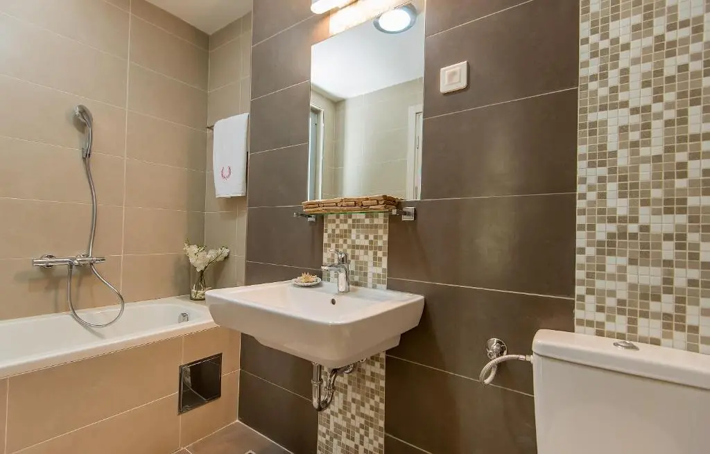 img_id_1630710.webp