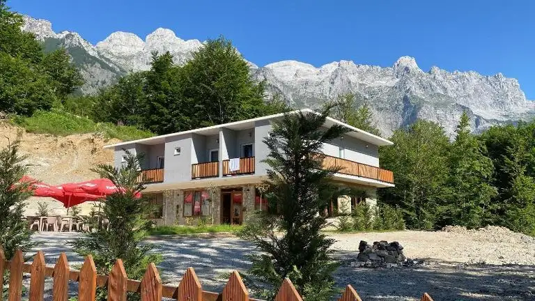 img_id_693132.webp
