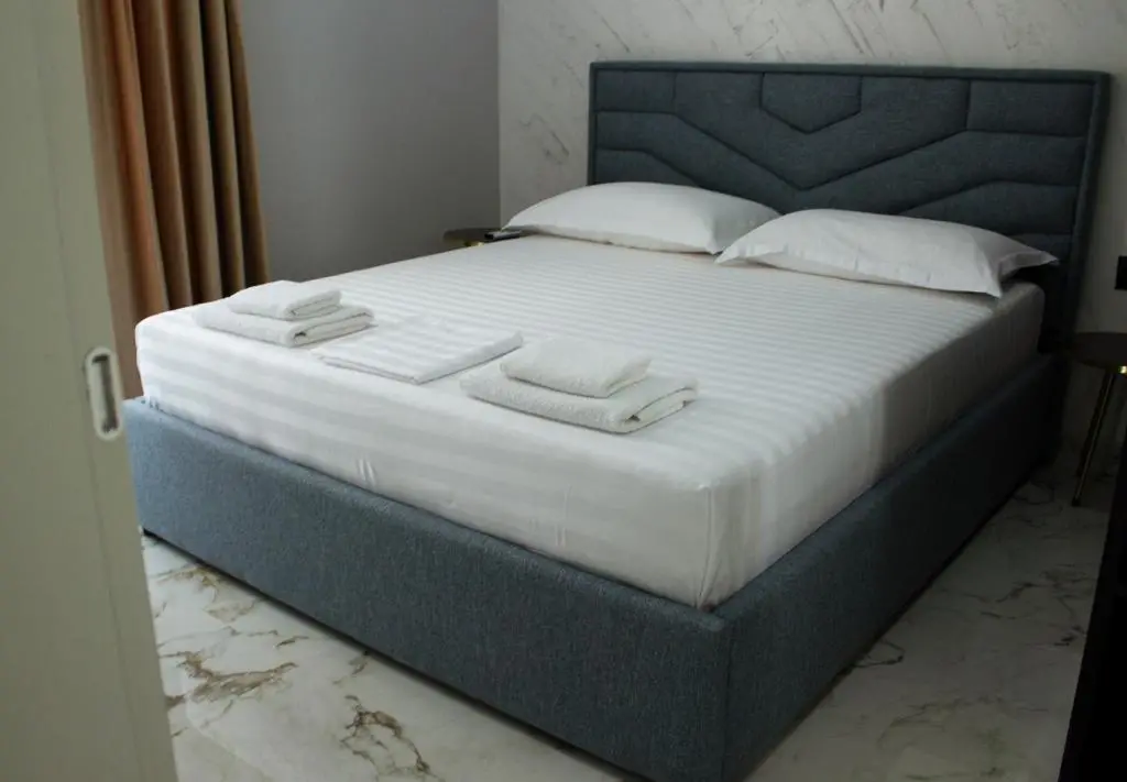 img_id_848588.webp