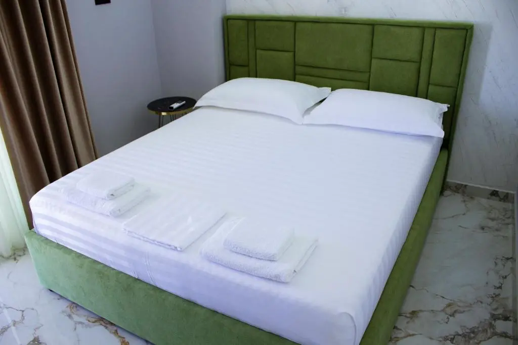 img_id_848623.webp
