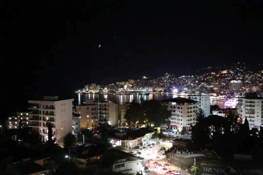 img_id_696933.webp