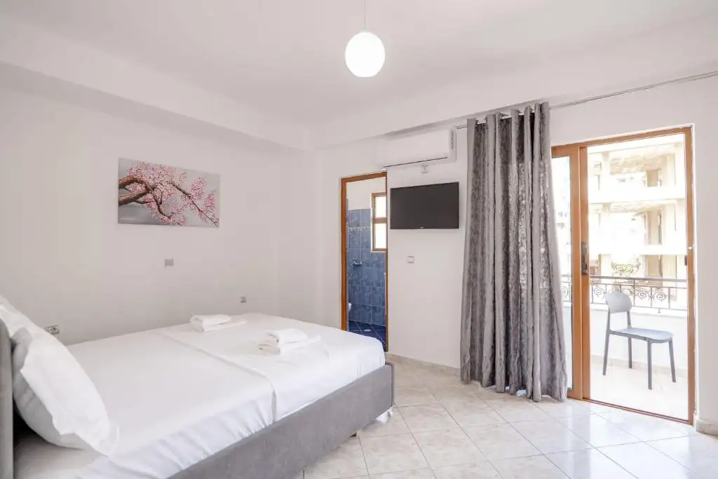 img_id_697555.webp