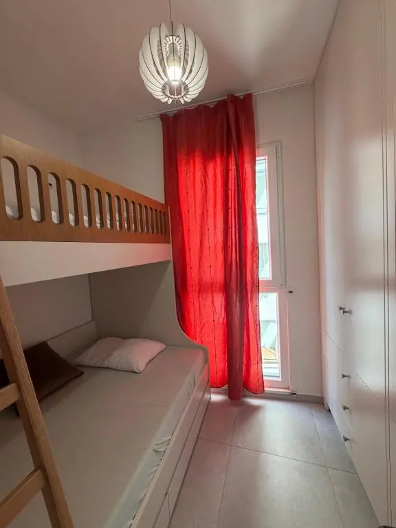 img_id_697907.webp
