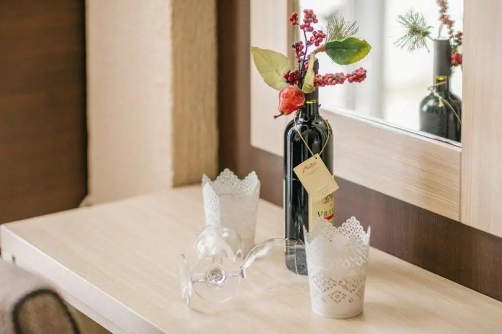 img_id_1595679.webp
