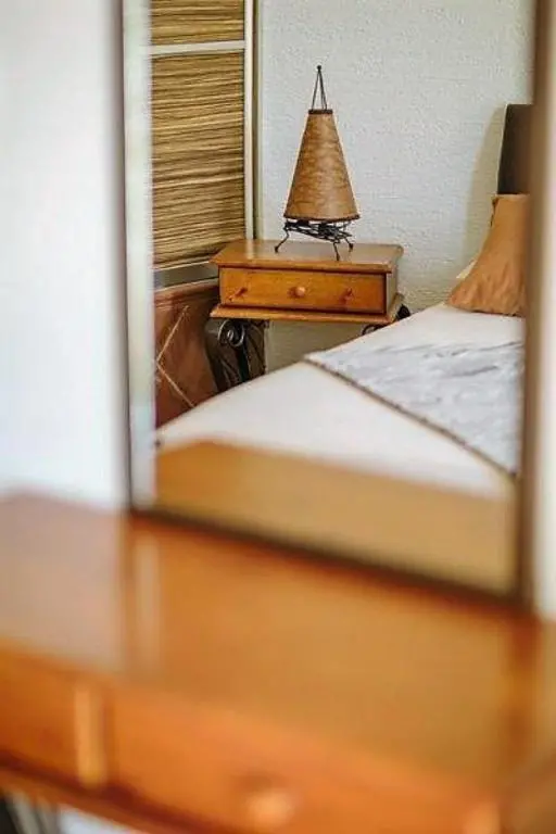 img_id_1595723.webp