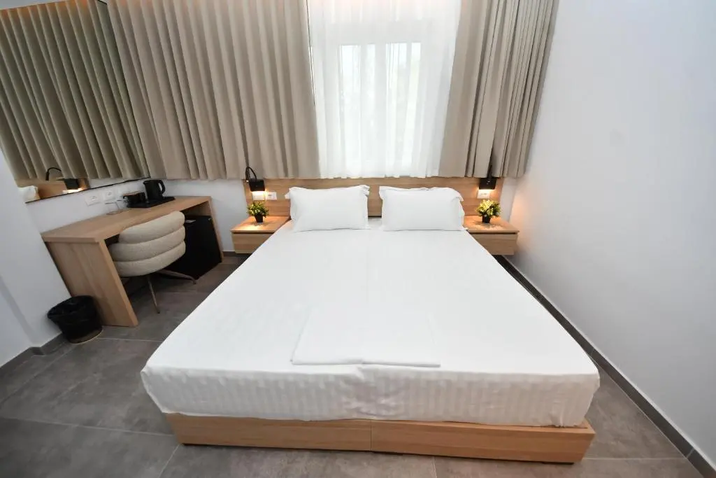 img_id_699163.webp