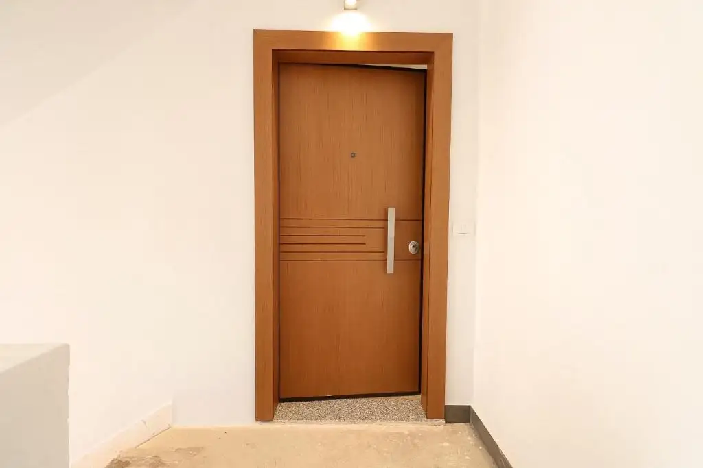 img_id_700248.webp