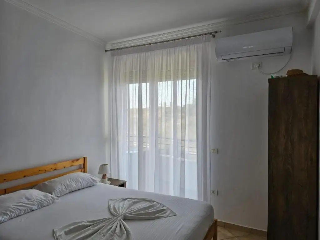 img_id_703127.webp