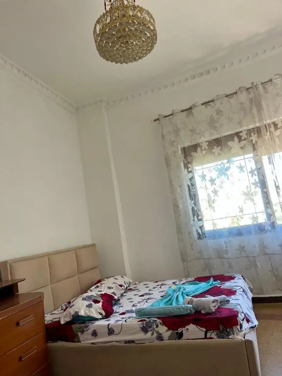 img_id_703287.webp