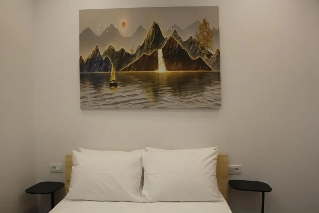 img_id_705229.webp