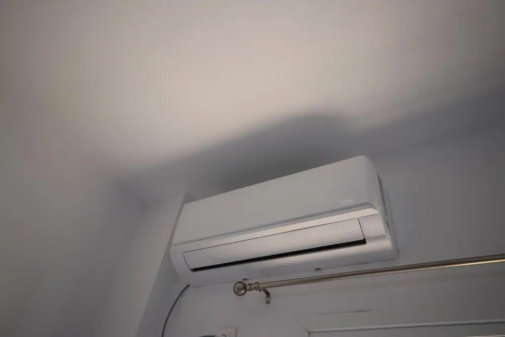 img_id_705705.webp