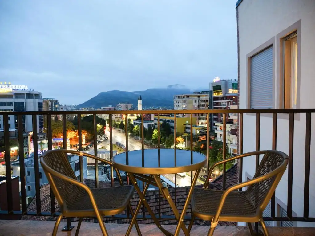 img_id_707704.webp