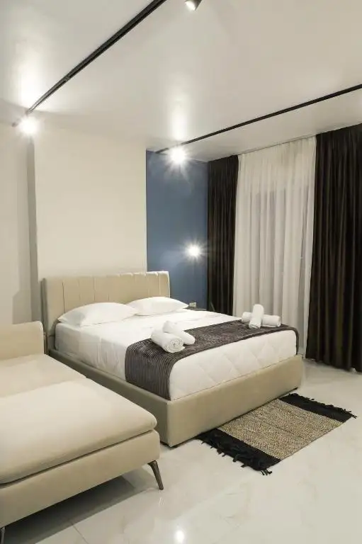 img_id_707822.webp