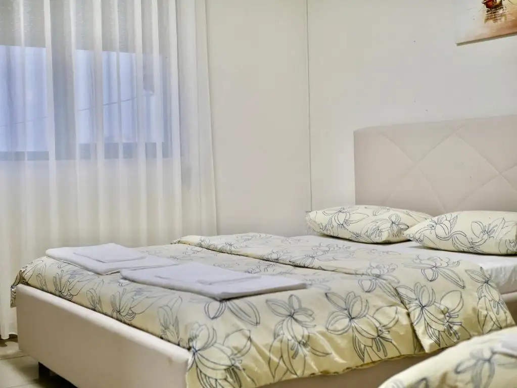 img_id_708176.webp