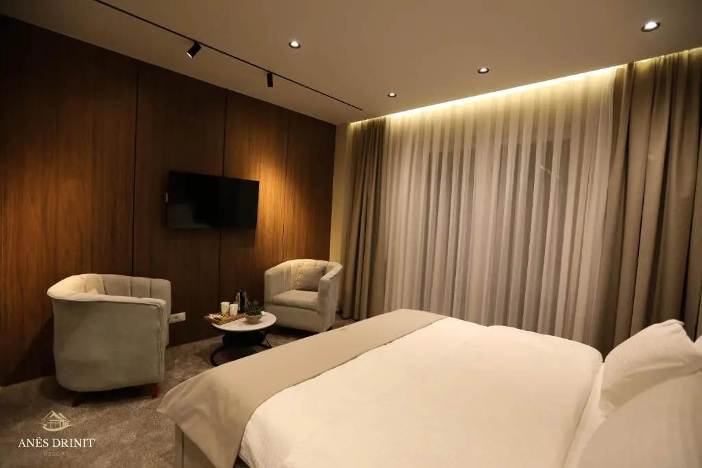 img_id_852703.webp