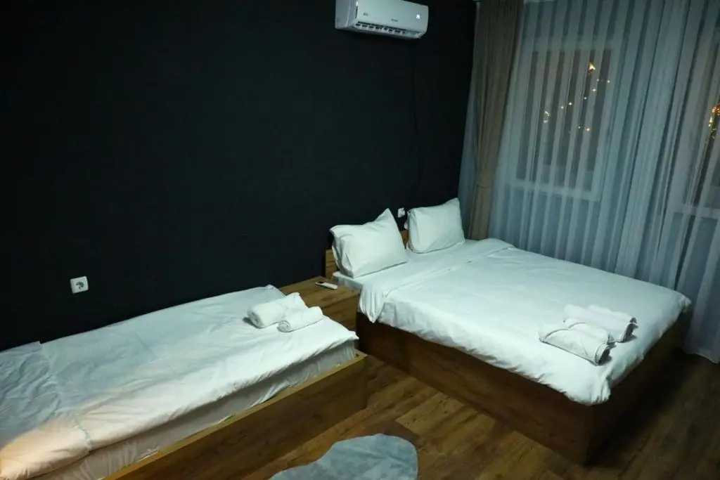img_id_711829.webp