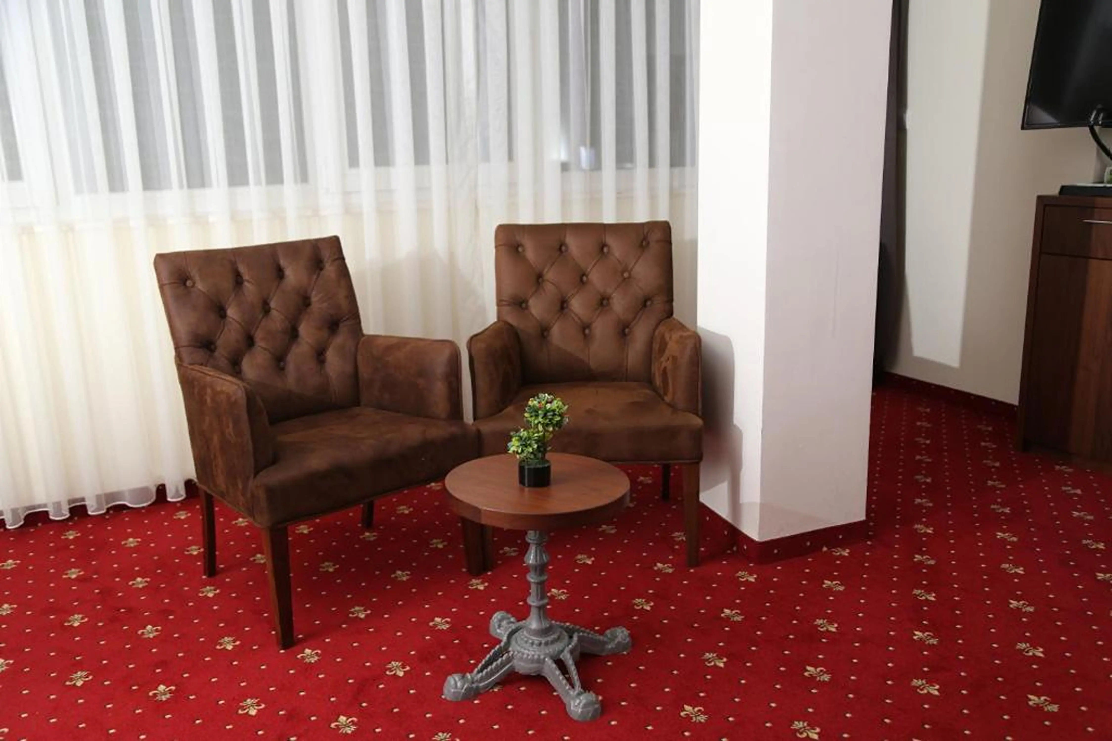 img_id_712094.webp