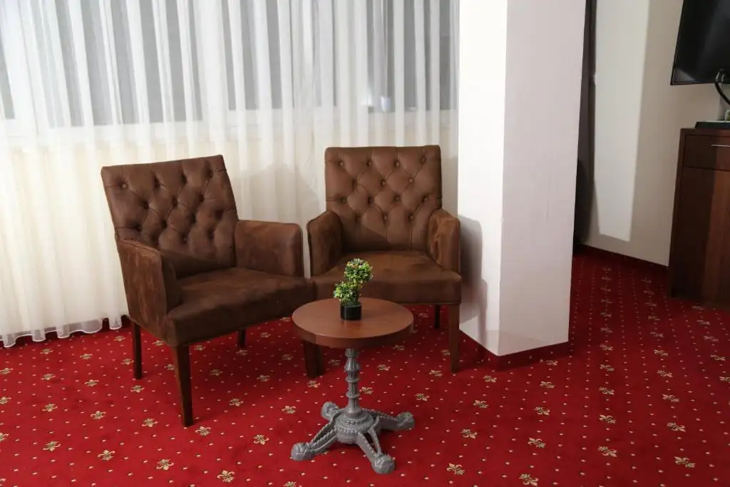 img_id_713420.webp