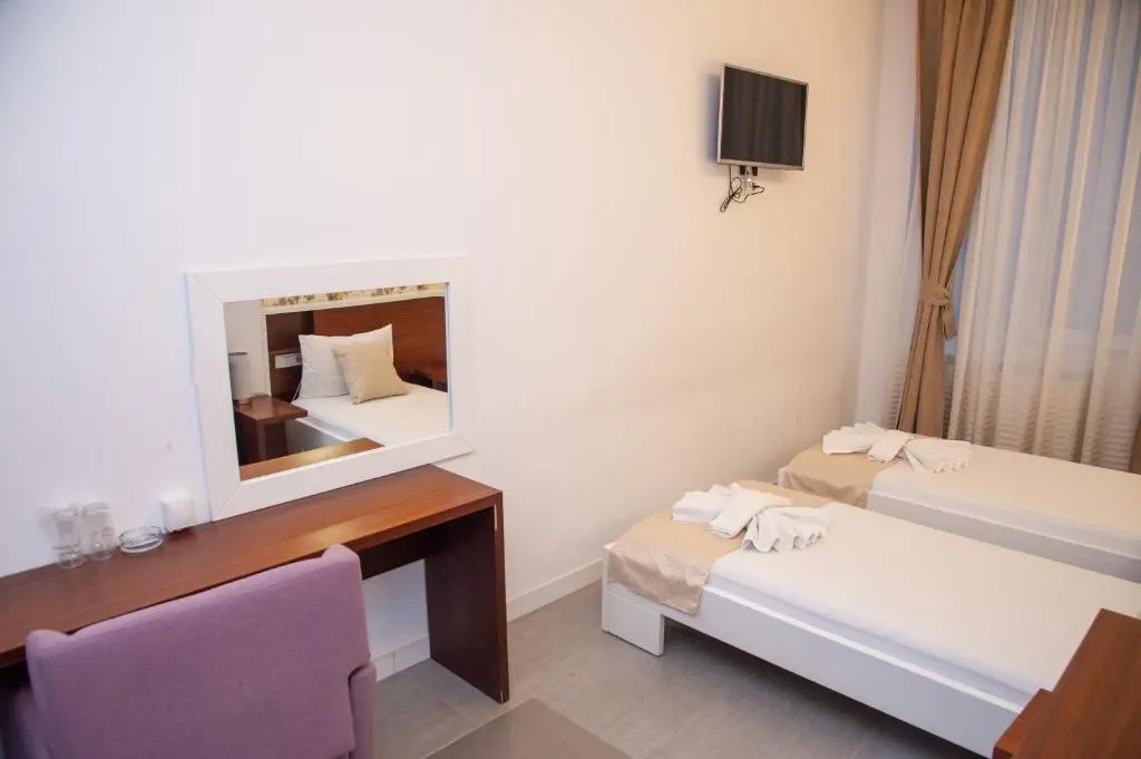img_id_713215.webp