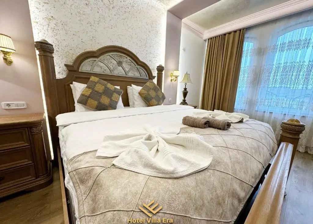 img_id_713574.webp