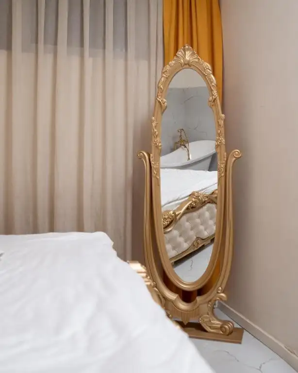 img_id_713866.webp
