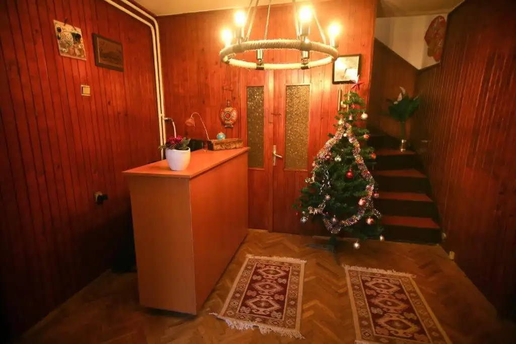 img_id_714148.webp