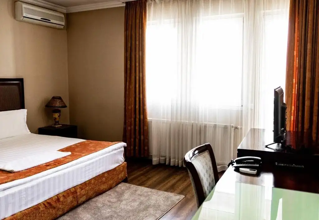 img_id_714108.webp