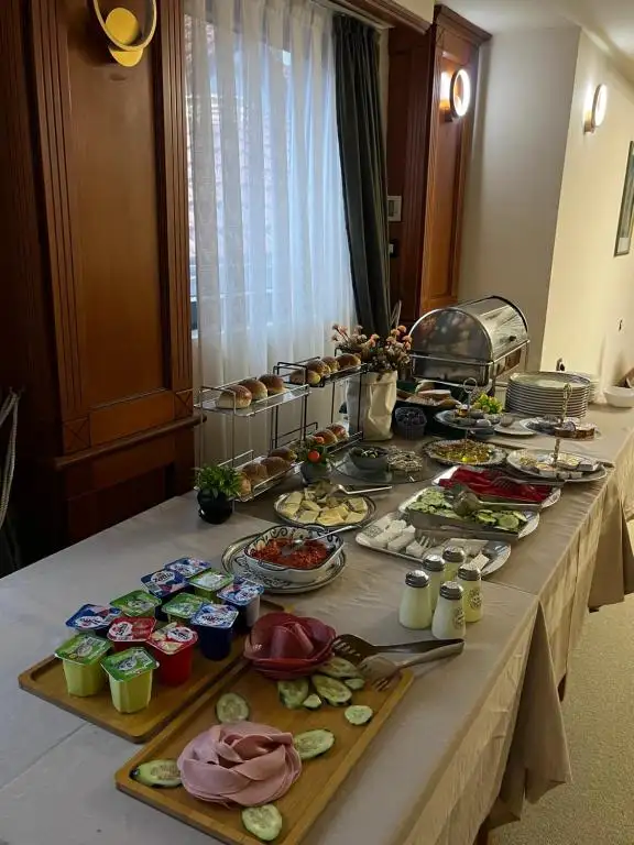 img_id_715967.webp