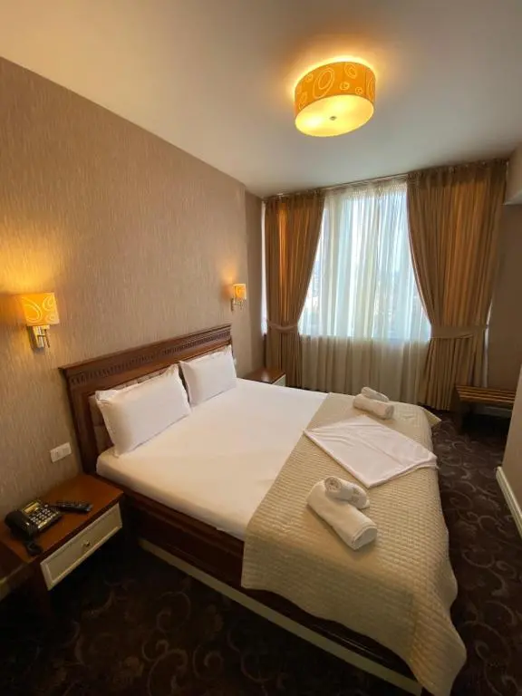 img_id_840039.webp