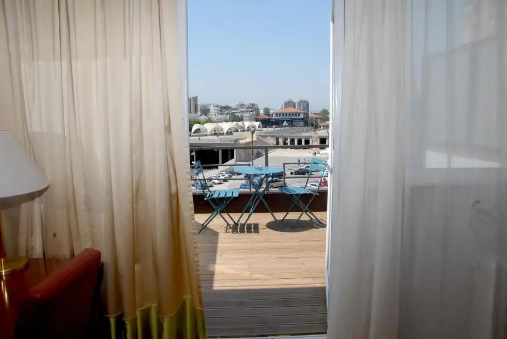 img_id_726907.webp