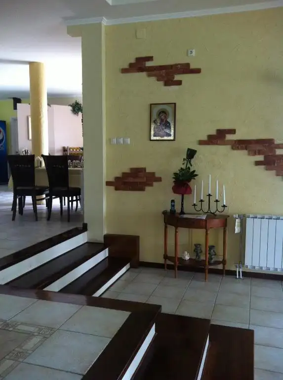 img_id_728079.webp