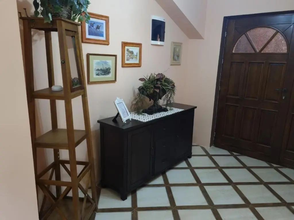 img_id_813099.webp