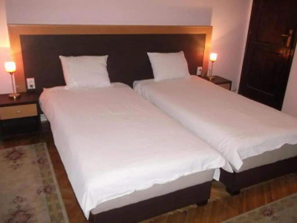 img_id_810387.webp